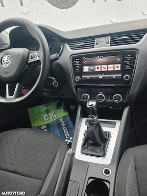 Skoda Octavia 1.6 TDI Style - imagine 9
