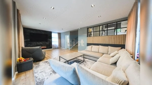 Comision 0% Casa ultrafinisata Europa, 320mp utili, 1000mp teren - imagine 2