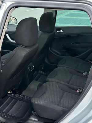 Peugeot 308 - 7 locuri - 2011 - E5 - Navi - Clima - Pilot - Computer - Senzori - etc.. - imagine 4