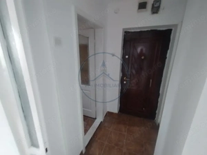 Apartament 2 camere, etaj 1, Bd. Decebal – poziție excelentă - imagine 4