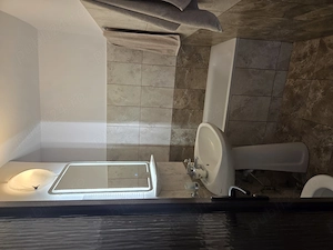 Închiriez apartament 1 camera - imagine 4