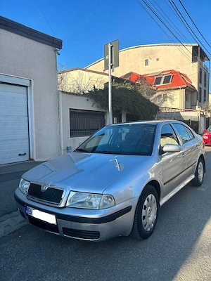 Skoda Tour 1.6 Benzina