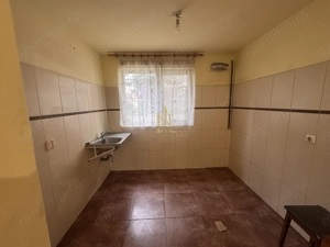 Casă de vânzare – Suceava, Str. Leca Morariu – oportunitate excelentă - imagine 8