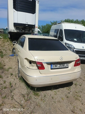 Dezmembrez Mercedes E200 motor 651 ami 2011-2016