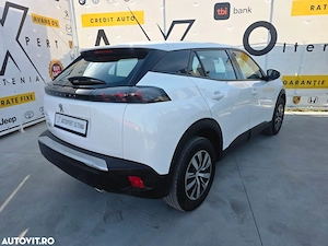 Peugeot 2008 BlueHDi 110 Active Pack - imagine 5