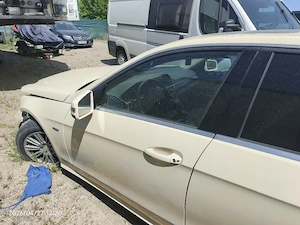 Dezmembrez Mercedes E200 motor 651 ami 2011-2016 - imagine 3