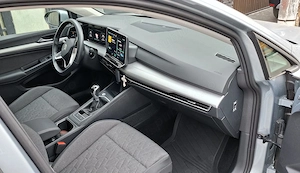 VW Golf 1.5 TSI 2025 in garantie, cumparata din Romania - imagine 3