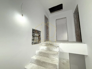 Duplex despartit prin camera tehnica cu 4 camere | Giroc - imagine 6