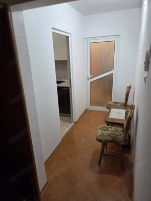 Apartament 2 camere, etaj 1, zonă excelenta - imagine 12
