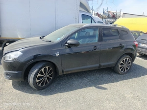 Nissan Qashqai 2.0 an 2011 dezmembrez complet acum - imagine 2