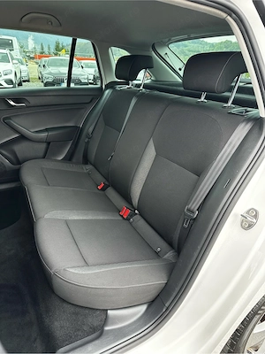 Skoda Rapid Spaceback 1.4 TDI Ambition Euro 5 AN 12.2016 Posibilitate RATE SI GARANTIE 1AN - imagine 17