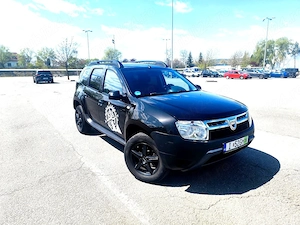 DACIA DUSTER 1.5 Dci ***Import GermAnia*** Fara accident*** km 225000*** numere valabile 21.05.2026