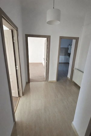 Proprietar inchiriez apartament 3 camere, 62mp, decomandat, central - imagine 6