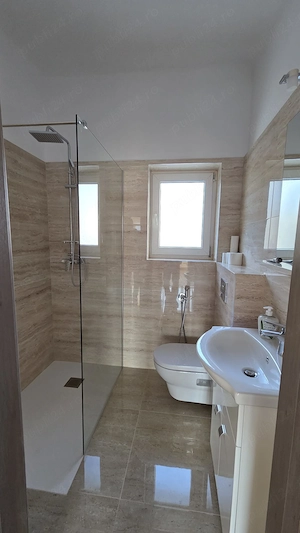 Proprietar vand apartament 3 camere, 62mp, decomandat, central - imagine 5