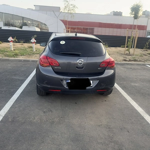 Opel Astra J 1.6 Diesel 2011 Euro 5   Navigație, Clima, Senzori Parcare - imagine 3