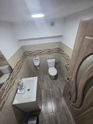 OCAZIE! Spațiu 210mp Apartament 3 Camere Teren164mp | ACCES DIRECT din Str. Aurelian Sacerdoțeanu - imagine 4