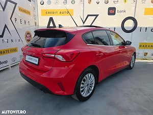 Ford Focus 1.5 TDCi DPF Start-Stopp-System Titanium - imagine 5