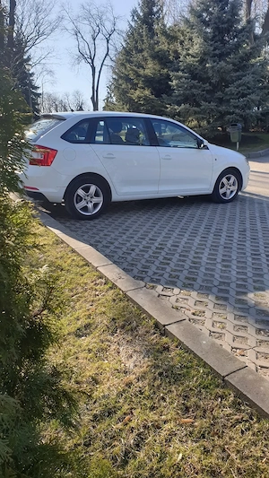 Skoda Rapid 1.6 Spaceback diesel - imagine 3