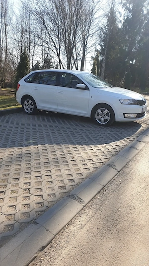 Skoda Rapid 1.6 Spaceback diesel - imagine 2