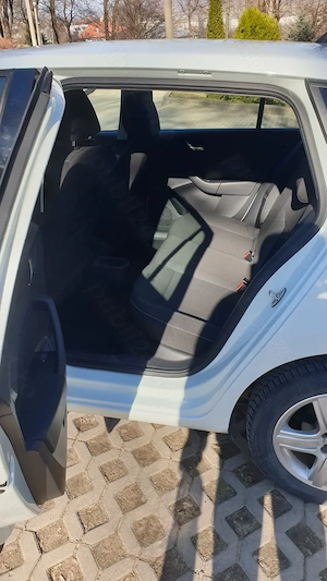 Skoda Rapid 1.6 Spaceback diesel - imagine 5