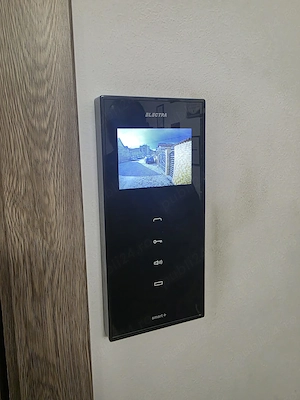 OCAZIE! Spațiu 210mp Apartament 3 Camere Teren164mp | ACCES DIRECT din Str. Aurelian Sacerdoțeanu - imagine 10