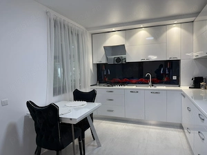 Vila cubista proiect deosebit, in Galati, zona Arcasilor, sup.teren 300mp - imagine 5