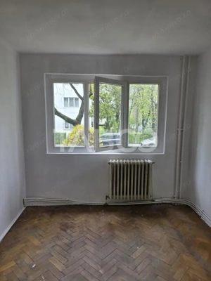 Apartament cu 3 camere decomandate si balcon cartier Manastur 