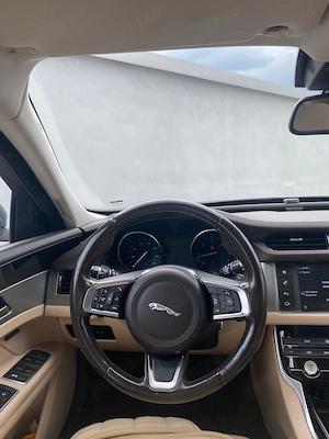 Jaguar XF 20d RWD E-Performance Prestige - imagine 5