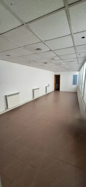 Închiriez spațiu birouri ultracentral str. Cuza Voda - imagine 2