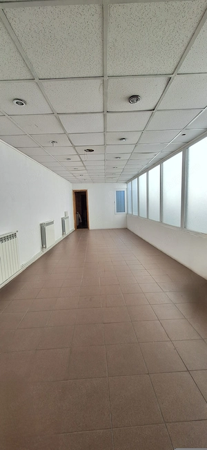 Închiriez spațiu birouri ultracentral str. Cuza Voda