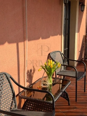 RONAT - ETAJ 2 LIFT - 3 CAMERE - 1 BAIE - CENTRALA PROPRIE - CLIMA - LOC DE PARCARE - imagine 2