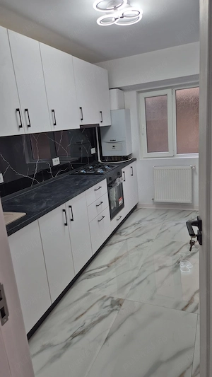 3 camere 2 bai renovat complet 