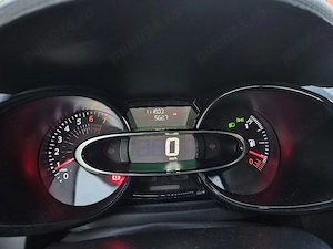 Renault Clio -Anul 2019- 0.9(Benzină), 75 Cai, 111.000 km - imagine 9