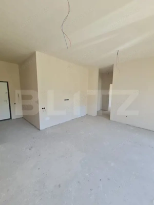 Apartament semidecomandat, 49 mp utili, gradina de 95 mp, parcare, zona Eroilor - imagine 5