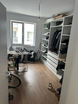 Apartamnet 3 Camere Decomandat Centrală Proprie Lift  Zona Braytim La Câteva Minute De Hotel IQ  - imagine 4