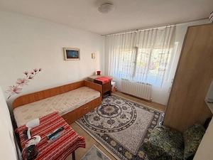 2 camere decomandat ultracentral Năvodari   parter   lângă piață - imagine 3