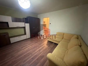 Etaj intermediar. Zona Circumvalatiunii. Disponibil imediat - imagine 3