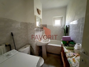 Decomandat. Cu centrala proprie. Etaj intermediar - imagine 7