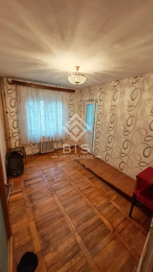 Apartament 4 camere etaj 2 - imagine 5