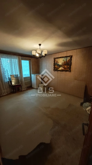 Apartament 4 camere etaj 2 - imagine 7