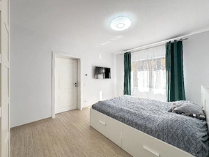 Vilă 6 camere complet renovata Sinaia central 279.000 euro pret valabil pana la 15 mai - imagine 4