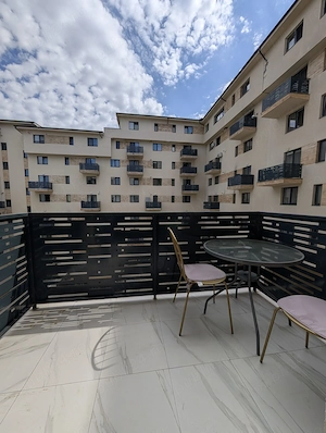 Apartament cu 3 camere, zona Metro - imagine 11