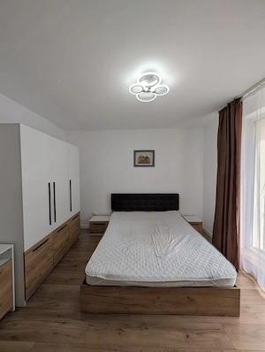Apartament cu 3 camere, zona Metro - imagine 6