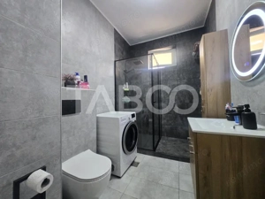 Apartament 5 camere de vanzare decomandat 182 mp zona Piata Cluj Sibiu - imagine 5