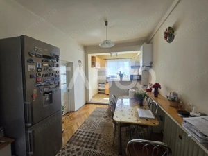 Apartament 5 camere de vanzare decomandat 182 mp zona Piata Cluj Sibiu - imagine 14