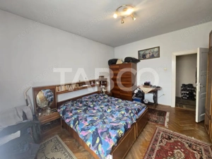 Apartament 5 camere de vanzare decomandat 182 mp zona Piata Cluj Sibiu - imagine 12