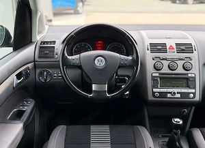 Volkswagen Touran 1.6 United - imagine 10