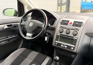 Volkswagen Touran 1.6 United - imagine 13