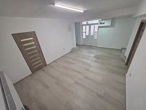 Spațiu Premium 210mp | 11 Camere | Teren Privat & Locuri Parcare | Zonă Exclusivistă de Vile - imagine 2