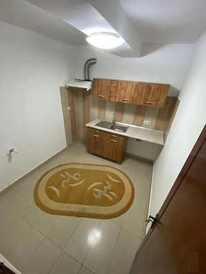 Spațiu Premium 210mp | 11 Camere | Teren Privat & Locuri Parcare | Zonă Exclusivistă de Vile - imagine 8